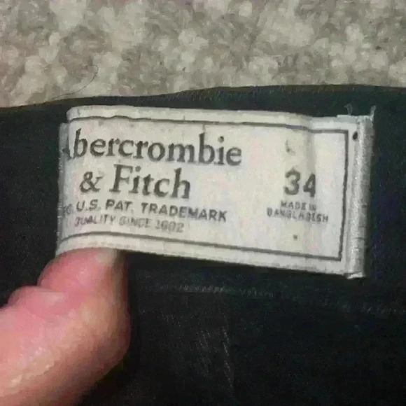 Abercrombie & Fitch Denim Short- Used - Picture 2 of 6